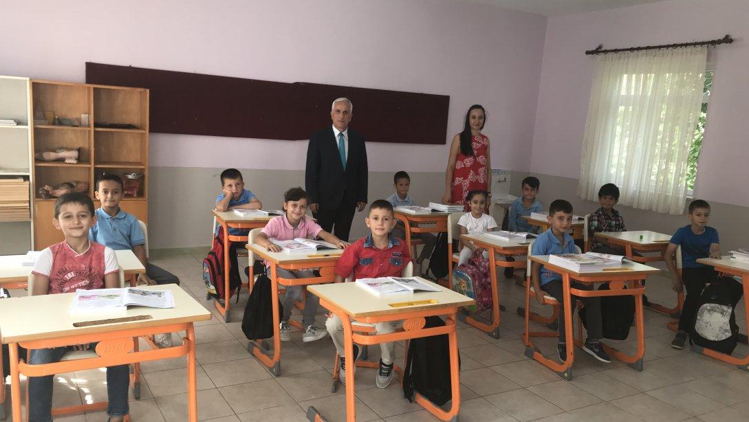 İlçe Milli Eğitim Müdürümüz Sayın Ali DERE' den Yukarıdere İlkokuluna Ziyaret