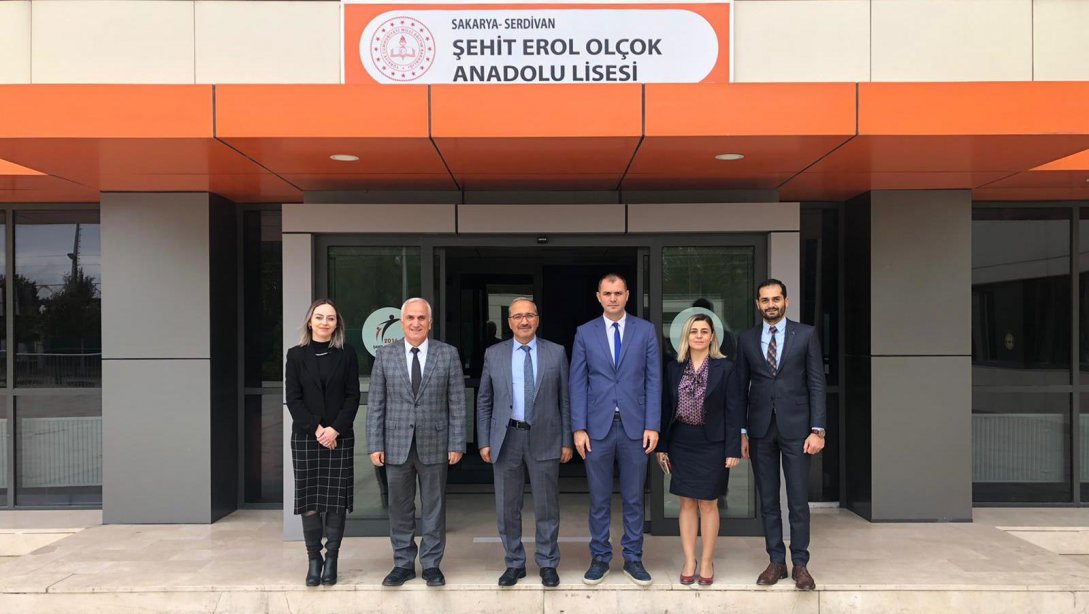 Kaymakamımız Sayın Ali Candan Şehit Erol Olçok Anadolu Lisesini ziyaret etti.