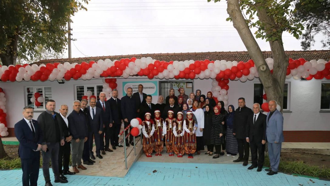 İlçemiz Uzunköy Köy Yaşam Merkezimiz Törenle Hizmete Açıldı.